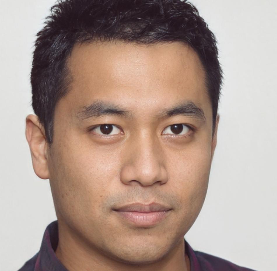 Expert în raportare financiară și comunicare clară